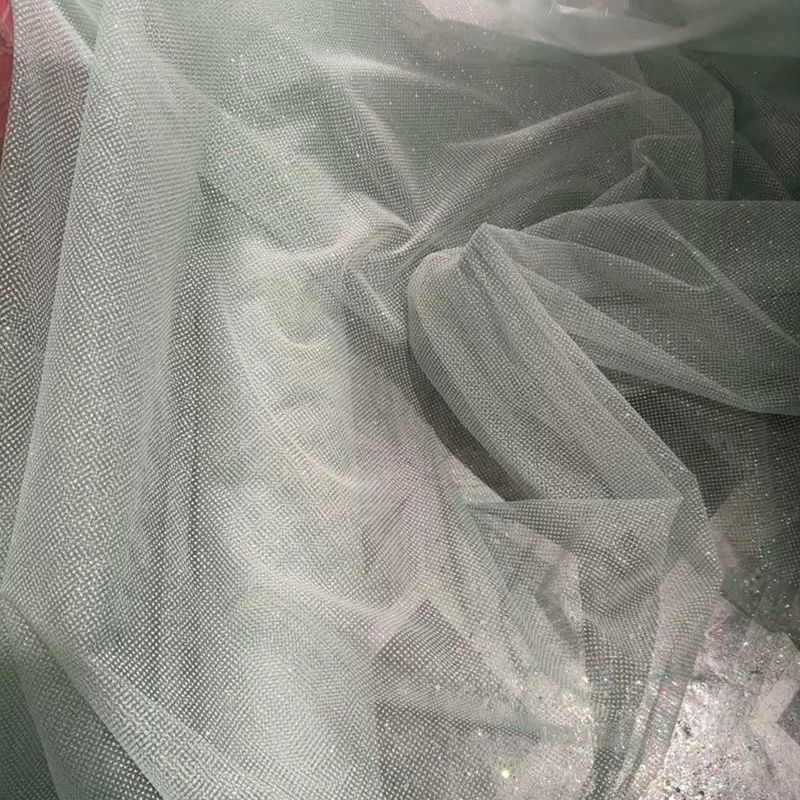 ผ้าตาข่ายประดับกลิตเตอร์และเลื - Crystal Mesh Fabric บทวิจารณ์และราคา