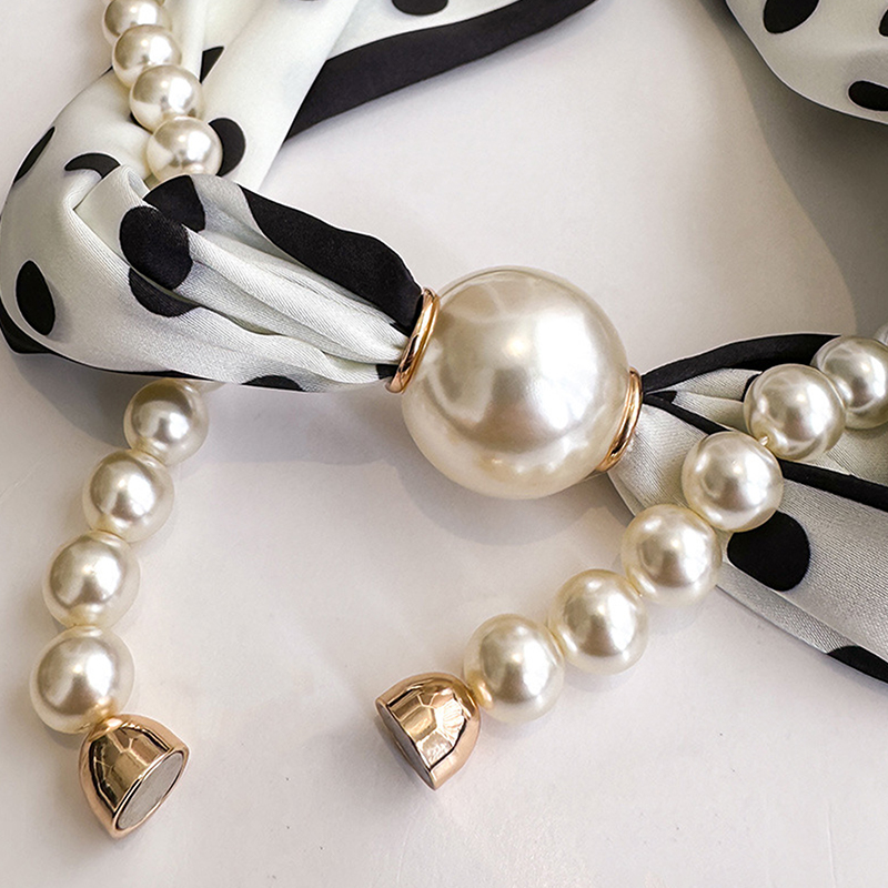 ผ้าพันคอผ้าซาตินพร้อมหัวเข็มขั - Pearl Trim Chain บทวิจารณ์และราคา